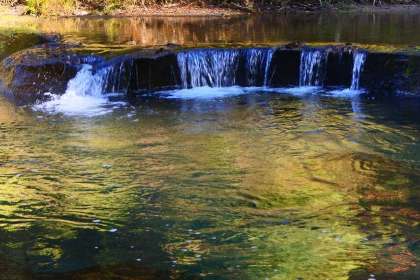 霧島山麓 神話の里、真米歐穴群の絶景-5