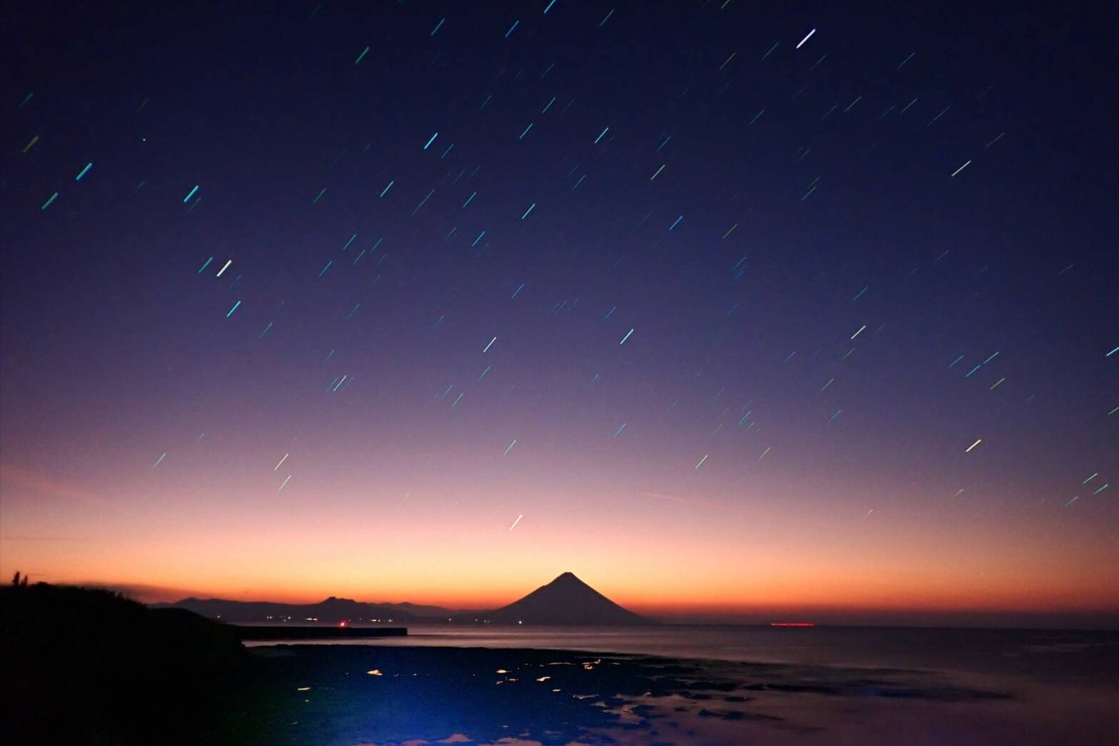 星降るご来光前