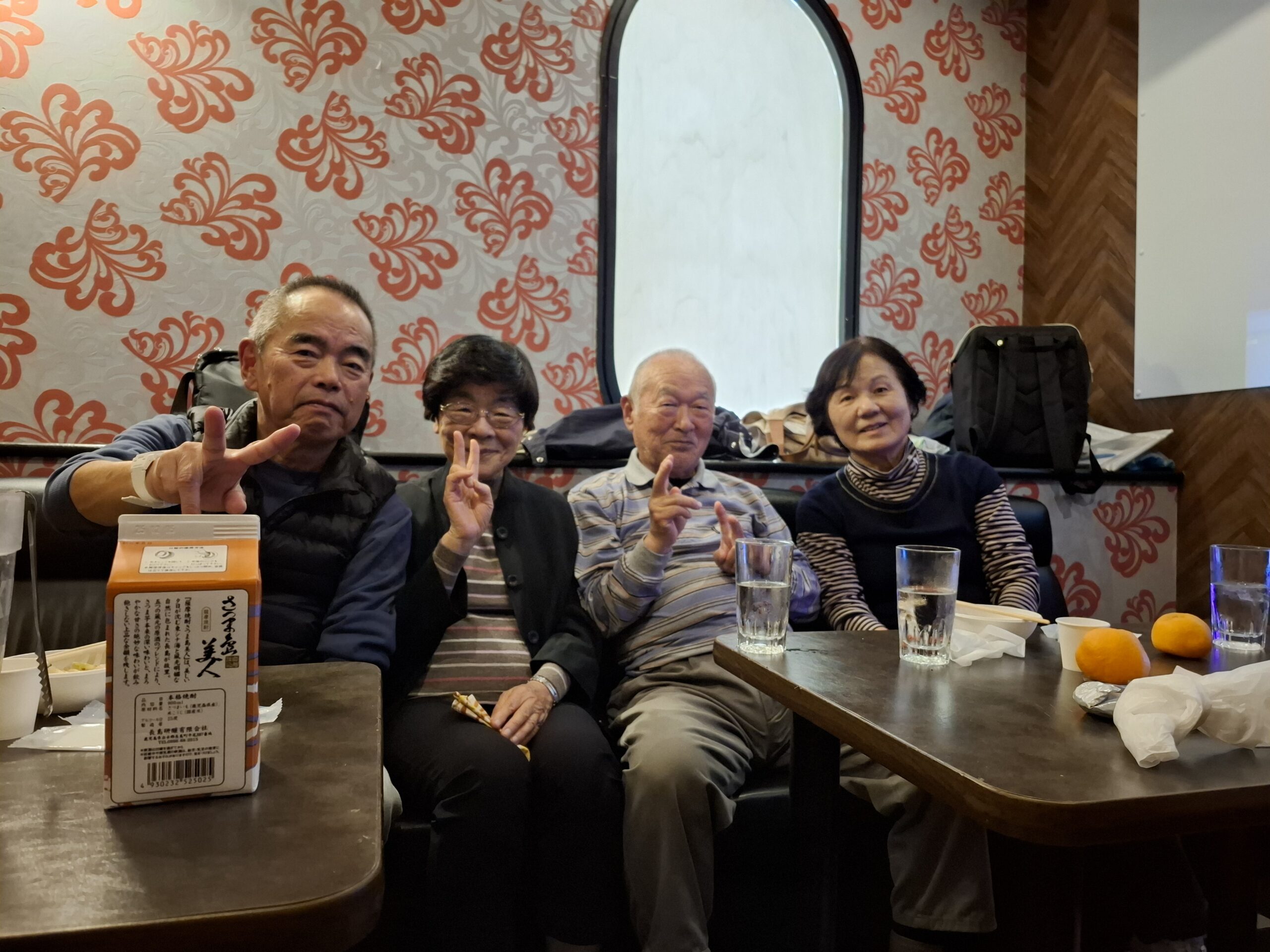 カラオケ同好会ホトトギスの定例会-6