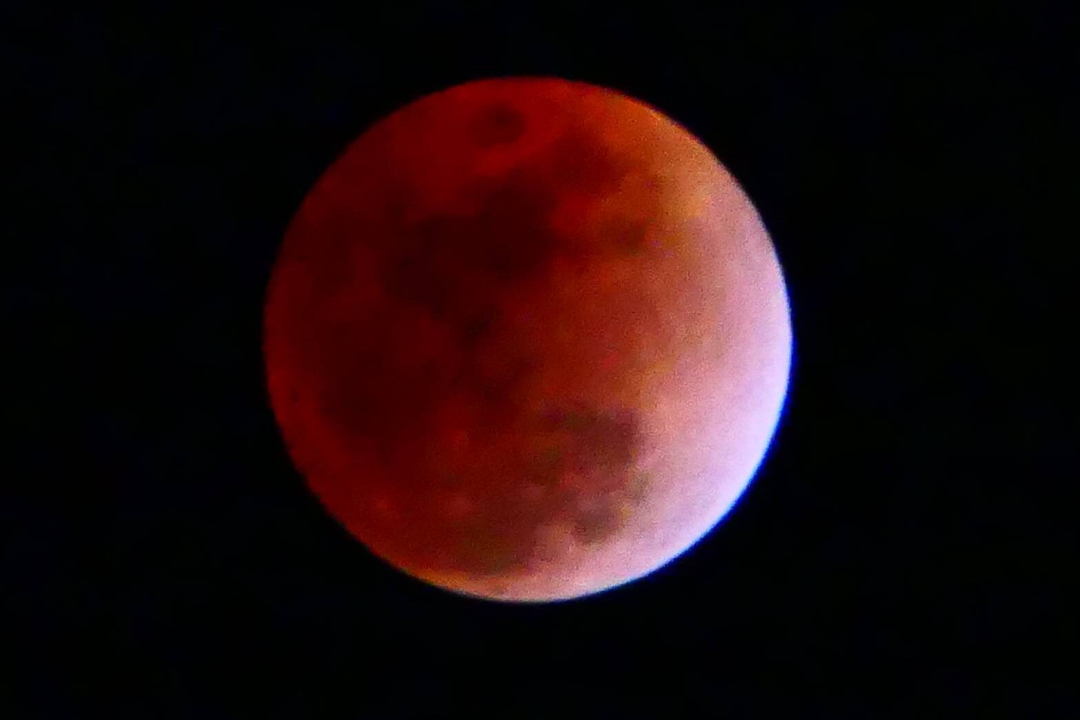ワームムーンの皆既月食-6